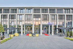 EuroNova arthotel