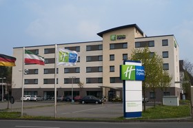 Holiday Inn Express Köln - Mühlheim