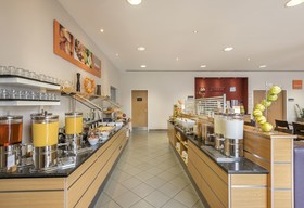 Holiday Inn Express Köln - Mühlheim