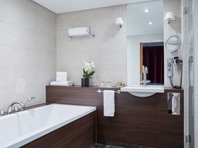 Hotel Mondial am Dom Cologne MGallery