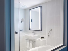 Hotel Mondial am Dom Cologne MGallery