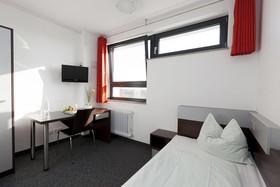 Jugendherberge Köln-Riehl