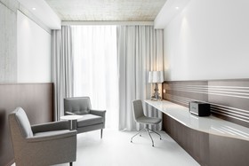 Ruby Ella Hotel & Bar