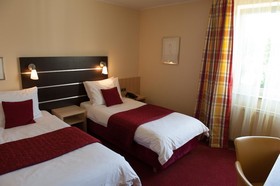 UHU Hotel Garni