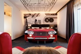 V8 Hotel Köln