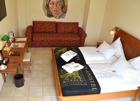 Xll Apostel Albergo