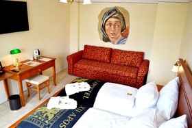 Xll Apostel Albergo