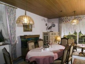 Haus am Wasserfall