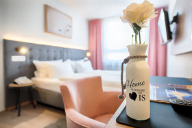 Home Hotel