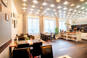 Home Hotel