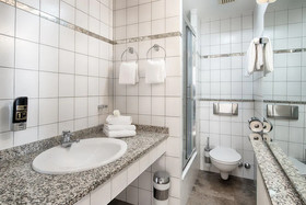 Home Hotel