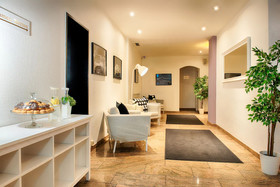 Home Hotel