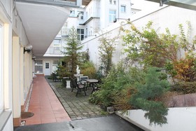 City Lounge Hotel
