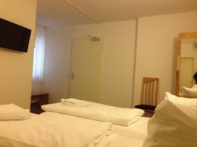 City Lounge Hotel