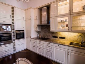 Helvetia Suites