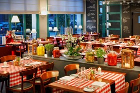 Holiday Inn Düsseldorf - Hafen