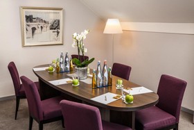 Holiday Inn Düsseldorf - Hafen