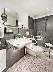 Holiday Inn Düsseldorf - Hafen