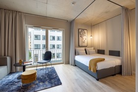 JOYN Dusseldorf  Serviced Apartments