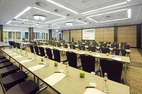 Lindner Hotel Airport