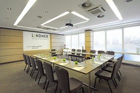 Lindner Hotel Airport