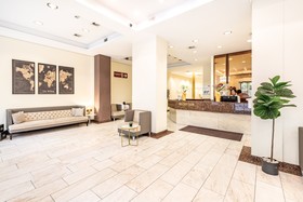Garner Hotel Düsseldorf - Main Station