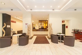 Garner Hotel Düsseldorf - Main Station