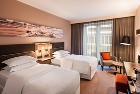 Sheraton Düsseldorf Airport Hotel