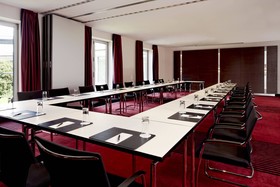 Sheraton Düsseldorf Airport Hotel
