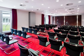 Sheraton Düsseldorf Airport Hotel