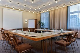 Wyndham Duisburger Hof Hotel