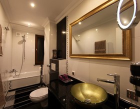 Golden Apartments