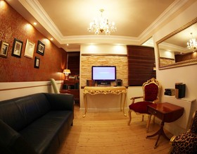 Golden Apartments