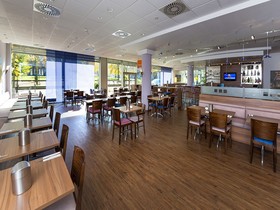 Premier Inn Essen City Limbecker Platz Hotel