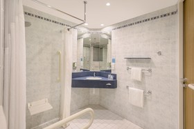 Premier Inn Essen City Limbecker Platz Hotel