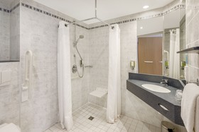 Premier Inn Essen City Limbecker Platz Hotel