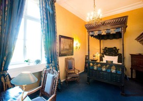 Schlosshotel Hugenpoet