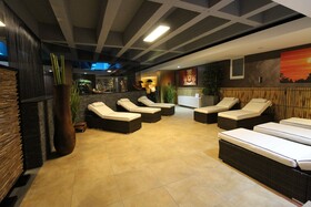 Vitalounge Sports & Spa Hotel