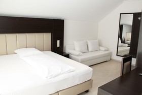 Kristallhotel Fettehenne