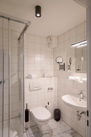 Nikii City Hotel