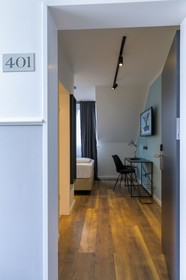 Nikii City Hotel