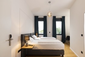 Nikii Hotel & Restaurant
