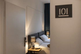 Nikii Hotel & Restaurant