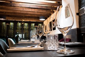 Nikii Hotel & Restaurant