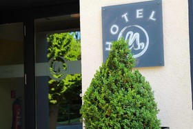 Hotel-U