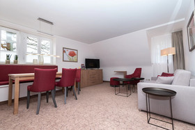 Schloss Hohenfeld Parkhotel