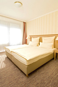 Schloss Hohenfeld Parkhotel