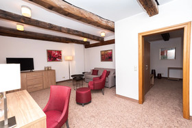 Schloss Hohenfeld Parkhotel