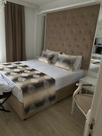 Kispet Deluxe Hotel