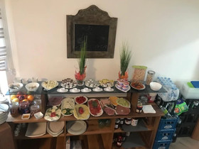 Kispet Deluxe Hotel